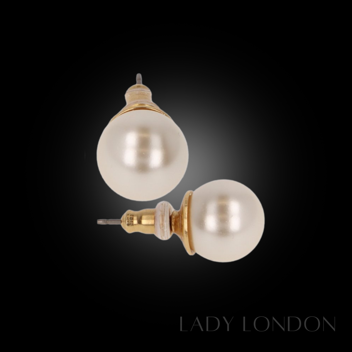 Otazu Cream Pearl Earpins